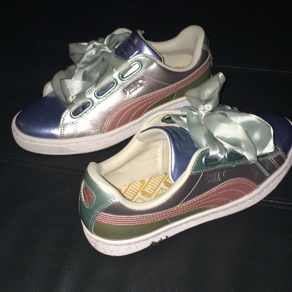 BASKET HEART BAUBLE PUMAS